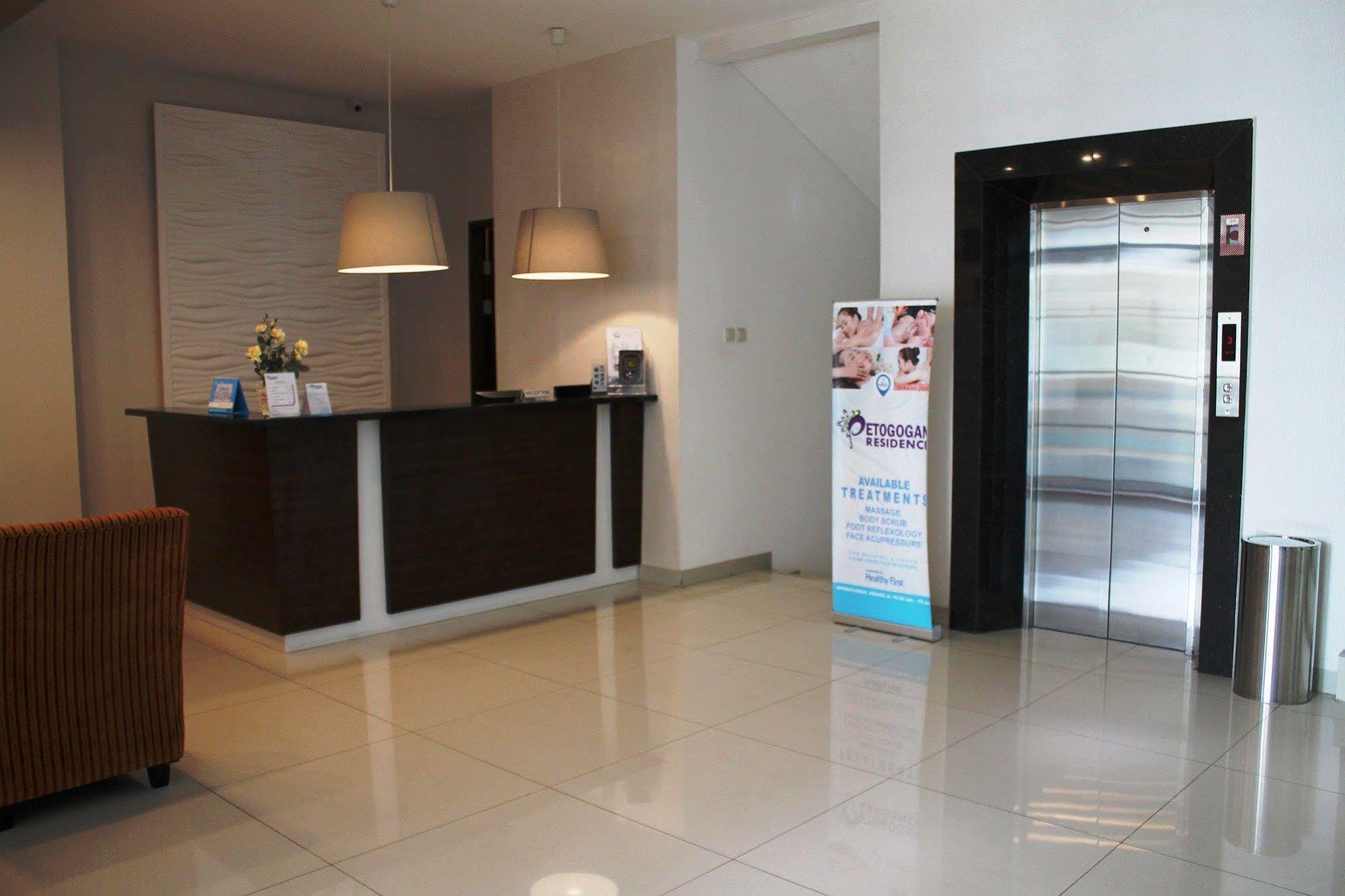 Petogogan Residence Mencil Екстериор снимка
