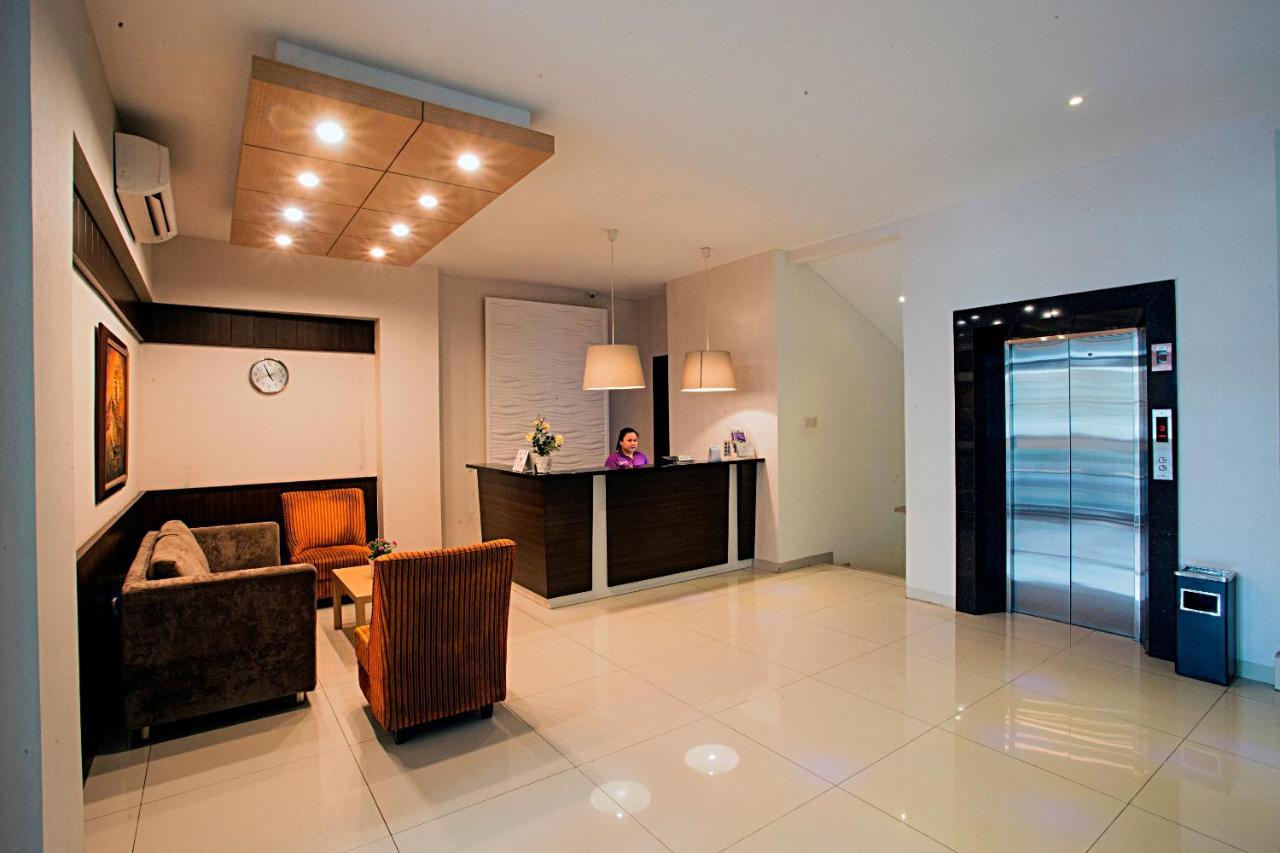 Petogogan Residence Mencil Екстериор снимка